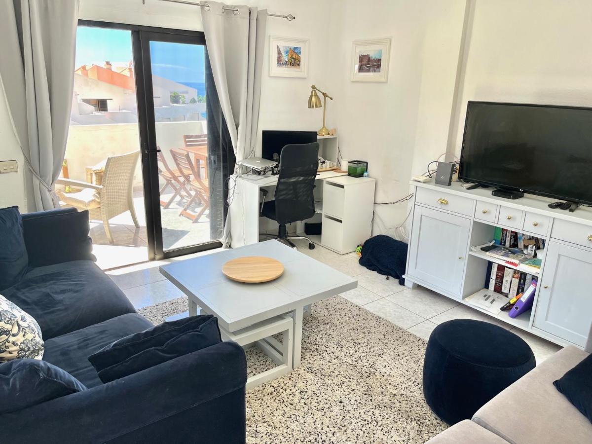 Appartement Sea View Penthouse With Large Terrace à Los Cristianos  Extérieur photo