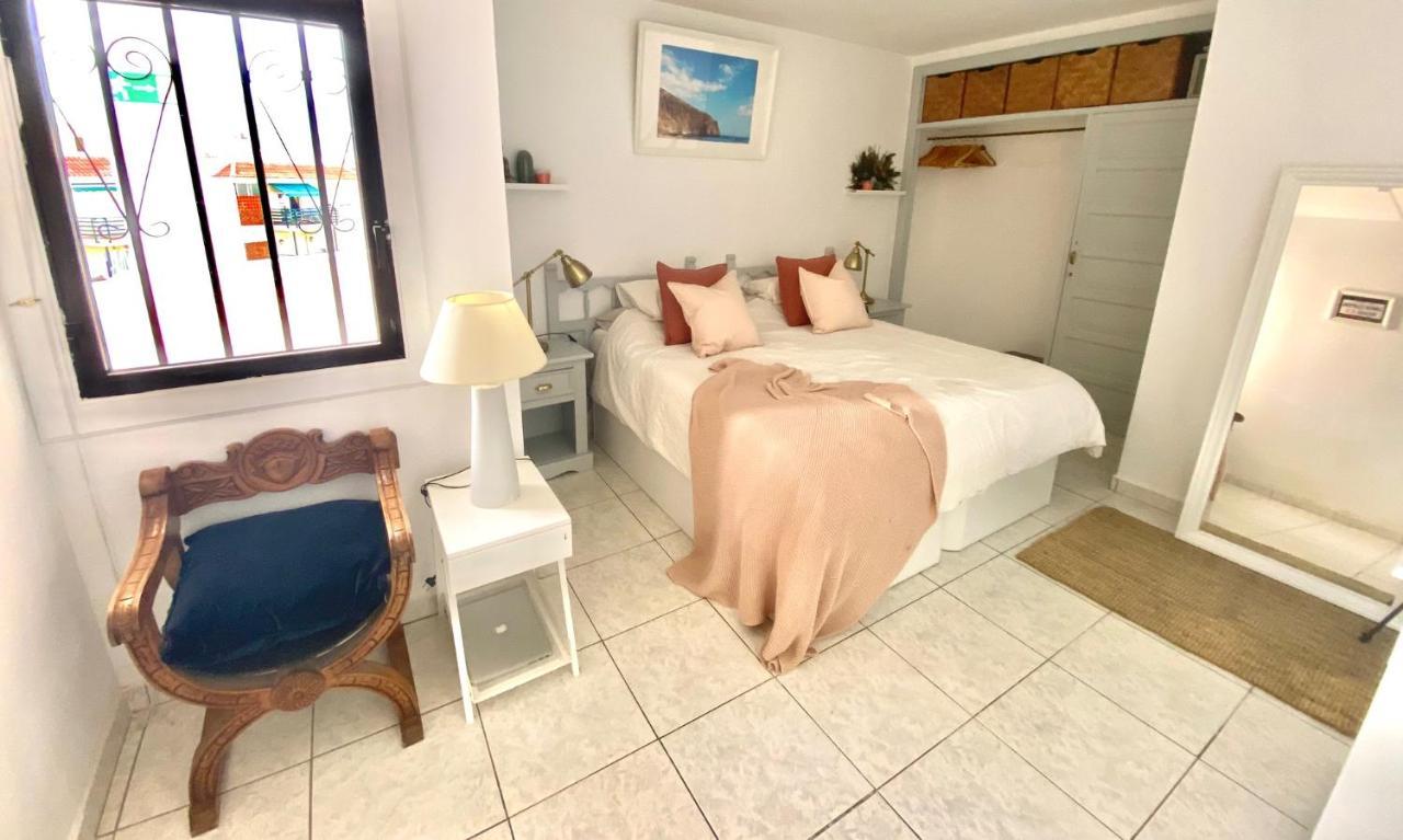 Appartement Sea View Penthouse With Large Terrace à Los Cristianos  Extérieur photo