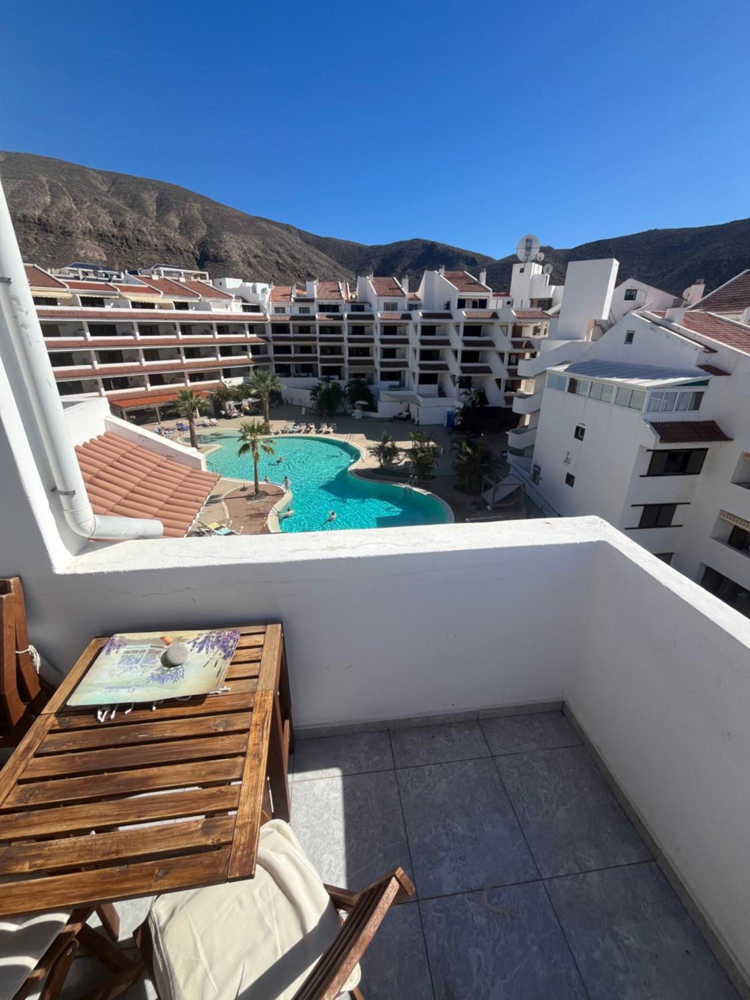 Appartement Sea View Penthouse With Large Terrace à Los Cristianos  Extérieur photo