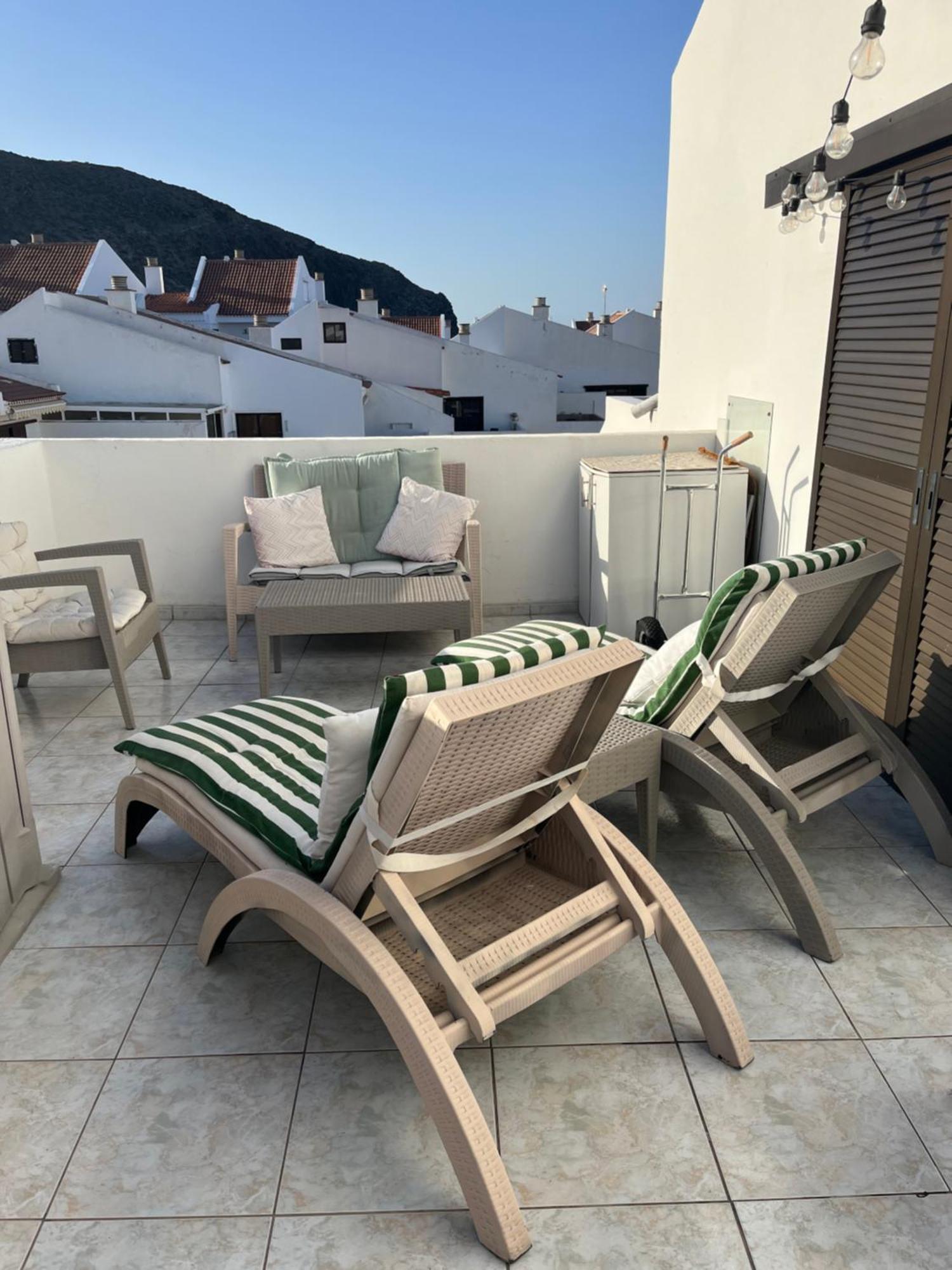 Appartement Sea View Penthouse With Large Terrace à Los Cristianos  Extérieur photo